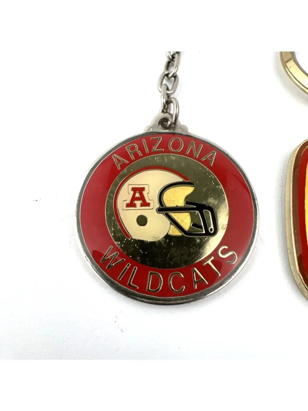 Lot of 3 Vtg Arizona Wildcats Keychains Brass Keyrings Enamel 1988 Final Four